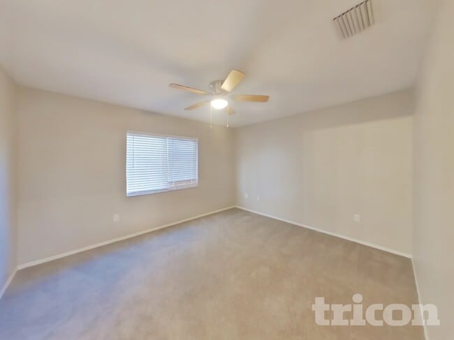 Photo - 417 Abigail Rd