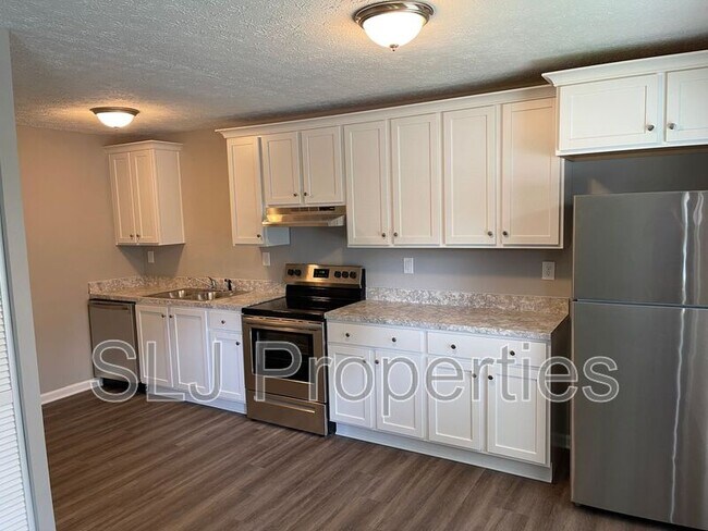 630 E Chestnut St Unit 2