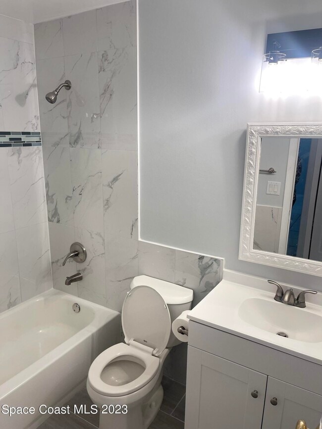 Photo - 146 Richardson St SE