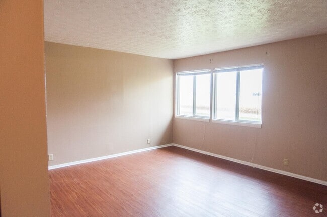 Building Photo - 2171 County Rd S 300 E Rental