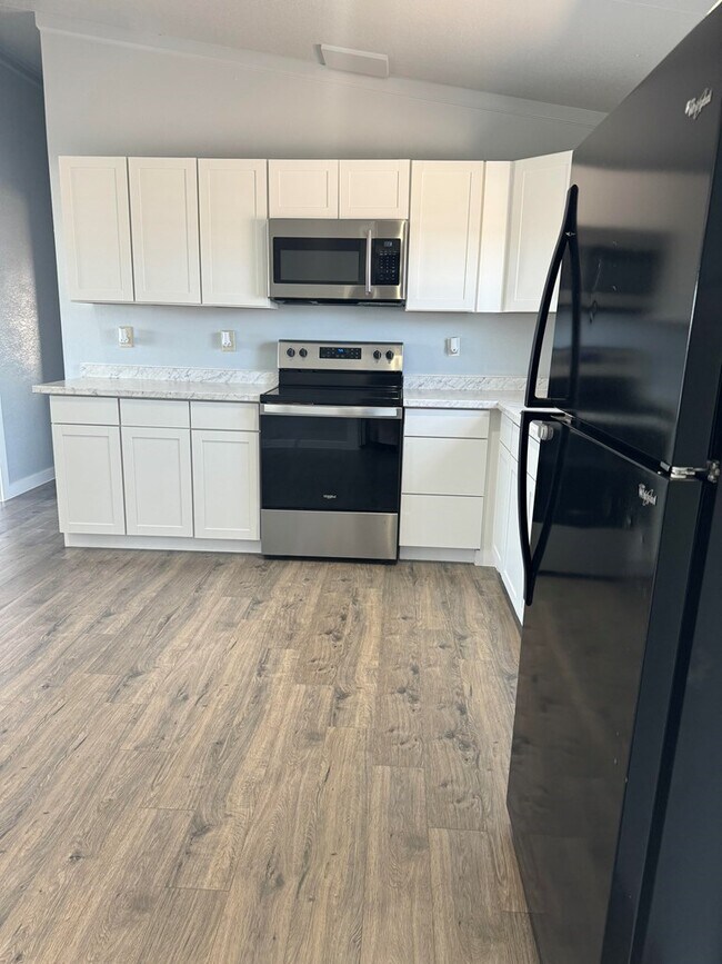 Photo - 7211 E County Rd 59