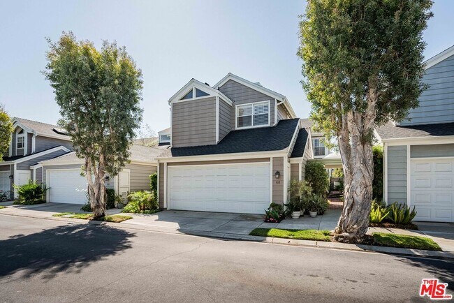 Building Photo - 13080 Mindanao Way Rental