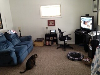 Photo - 869 W 5th St Unidad 1