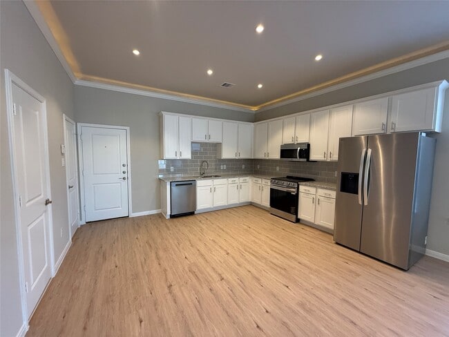 Building Photo - 12310 Monarch Mls Dr