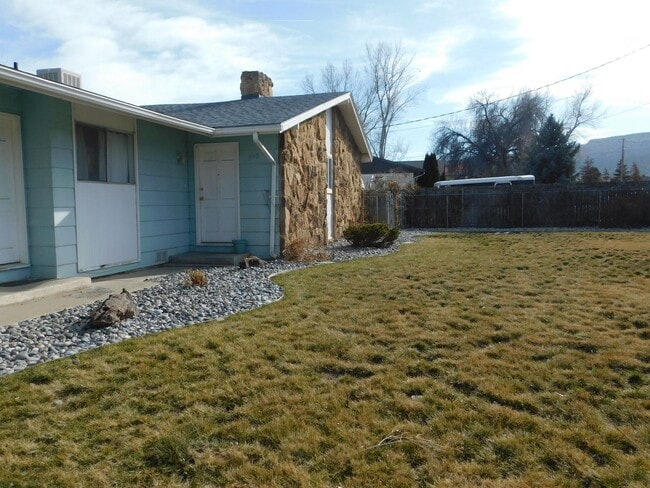 Photo - Duplex in the Redlands