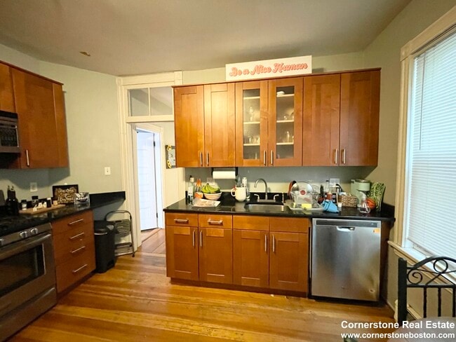 Photo - 19 Bucknam St