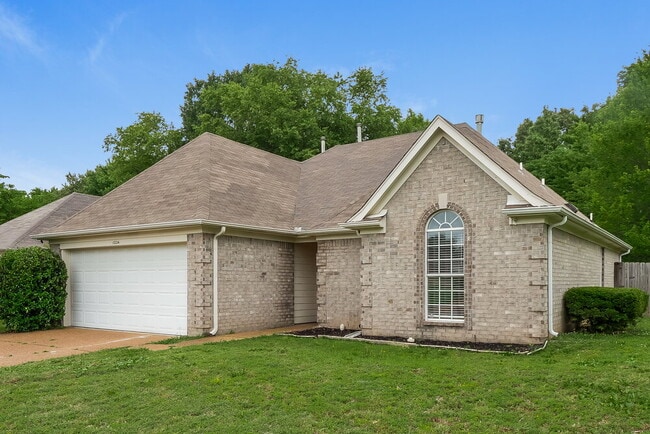 Photo - 1224 Whistler Dr