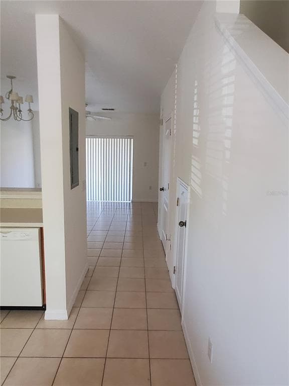 Photo - 219 Weymouth Dr