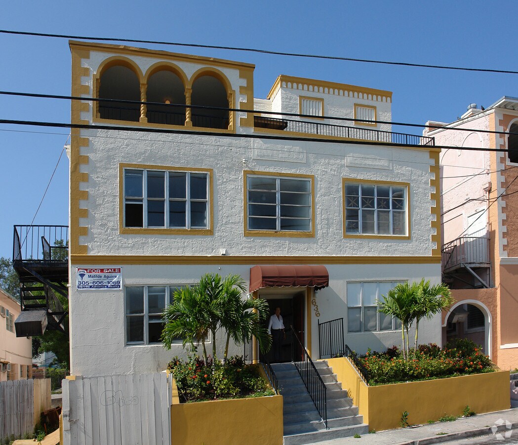 Villa Elena - Villa Elena Apartments