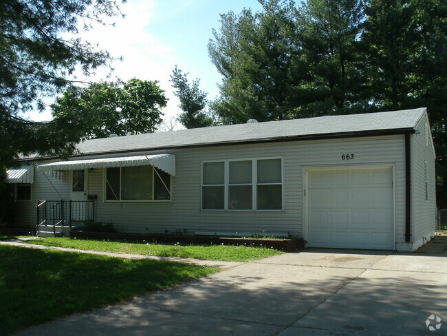 Building Photo - 663 Gleason Dr Rental