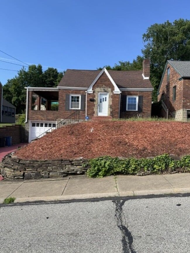 Building Photo - Beautiful Home for Rent