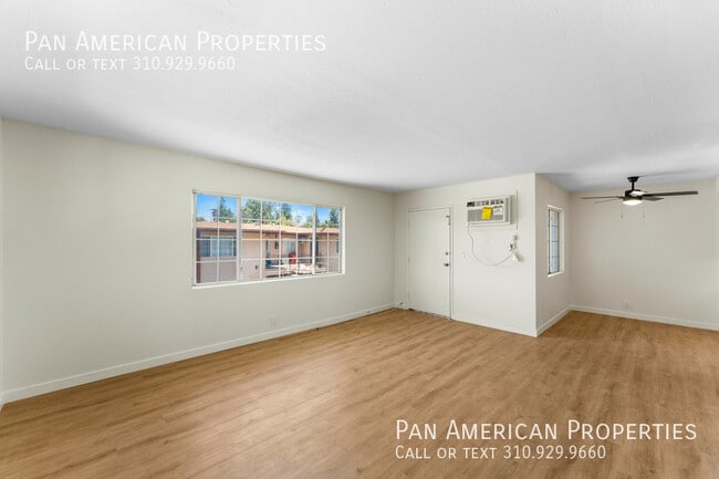 Photo - 4484 La Deney St Unidad Apt #2