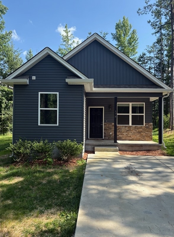 Building Photo - 176 Hogan Hts