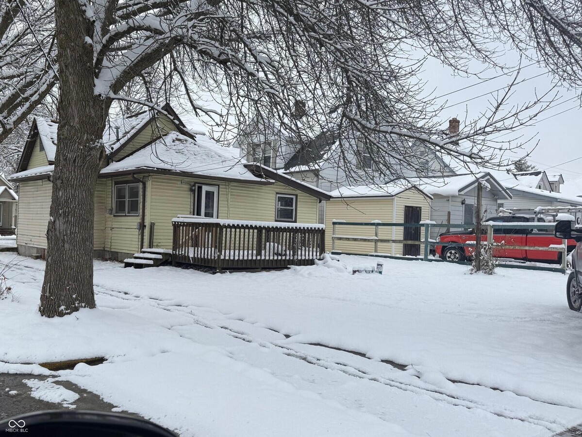 Photo - 828 S West St