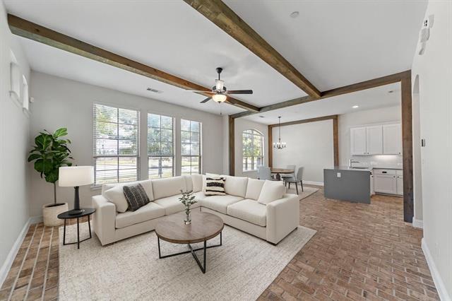 Photo - 7000 Kickapoo Dr