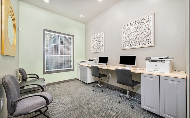 Photo - MAA Kirkwood