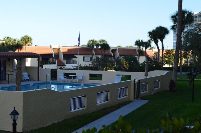 Building Photo - 115 Indian River Dr Unit 231