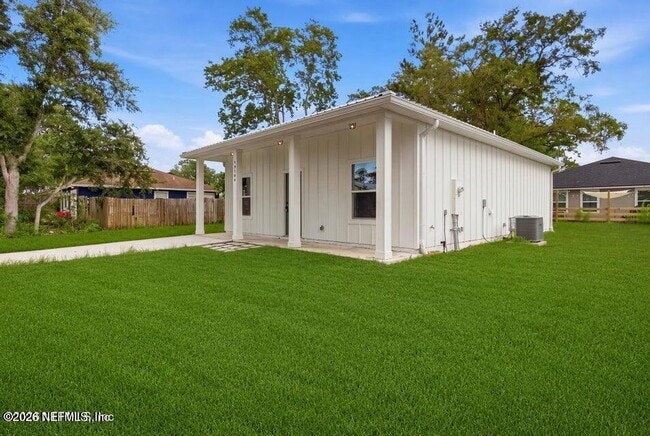 Photo - 12164 Lyons St
