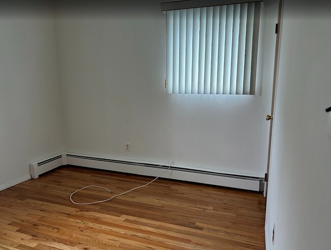 Photo - 306 S 5th St