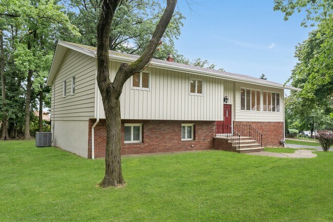 Photo - 32 Rock Rd