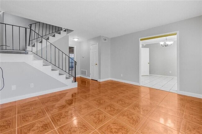 Photo - 4017 Cottage Hill Rd