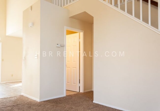 Photo - Charming 3-Bedroom Retreat with Cozy Fireplace in Tracy – Spacious Home with 2.5 Baths!