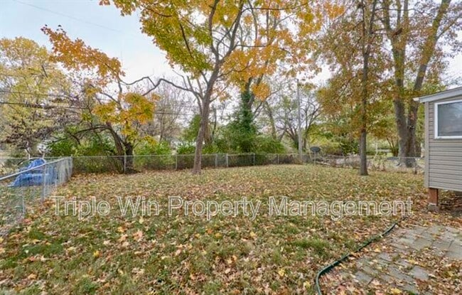 Photo - 10128 Ashbrook Dr