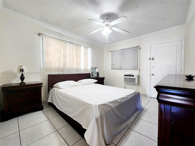 Photo - 920 SW 11th Ave Unit 11D