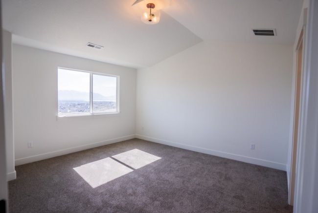 Photo - 2722 Blue Dawn Ln Unit Upper Residence