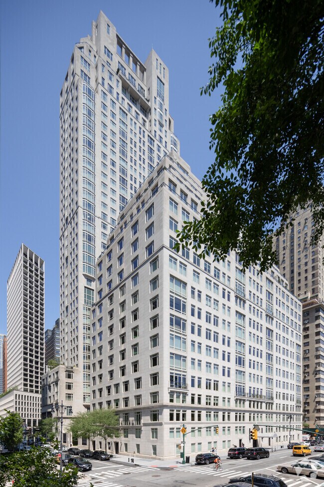 Photo - 15 Central Park W