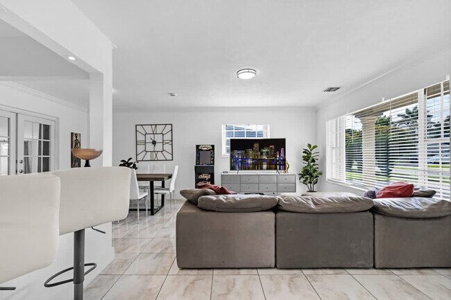 Photo - 18715 NW 10th Ct Unit ID1372346P