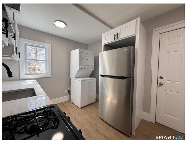 Photo - 324 Congress Ave Unit 2