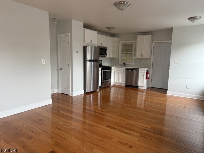 Photo - 25 Pine St Unit 27B