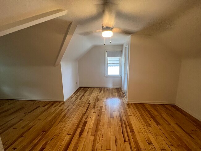 4173 Harwood Rd