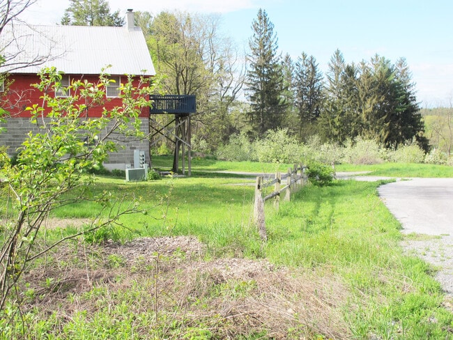 Photo - 130 US-4 Unit Apt 2