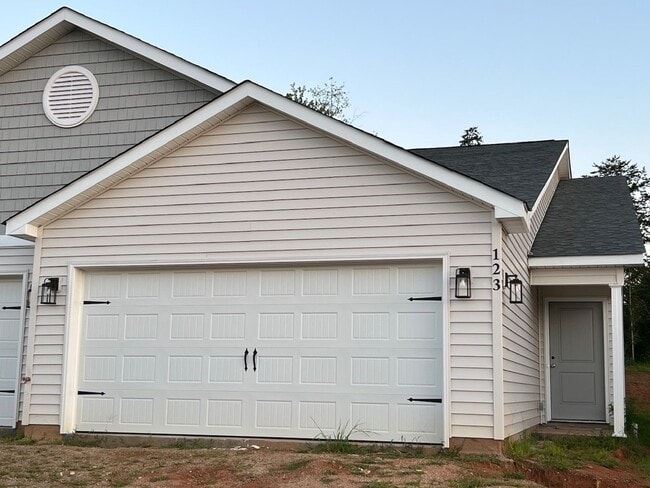Photo - 123 Brawley Villas Pl