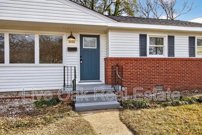 Photo - 8056 Meadow Creek Rd