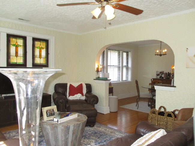 Photo - 1081 Terrace Dr