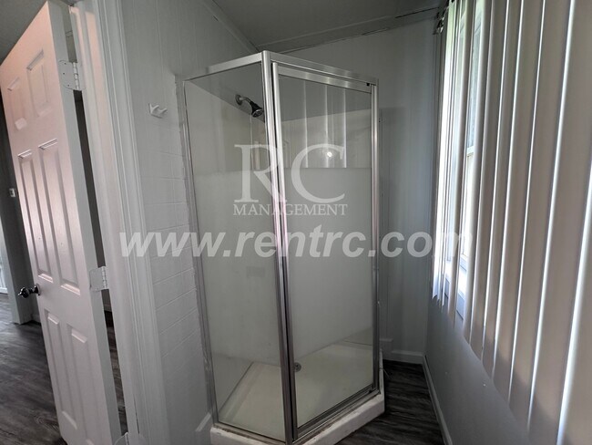 Photo - 512 Griffin-