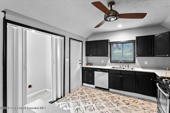 Photo - 416 Electric St