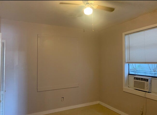 Photo - 3210 N 77 Sunshine Strip Unit 3208 Apt A