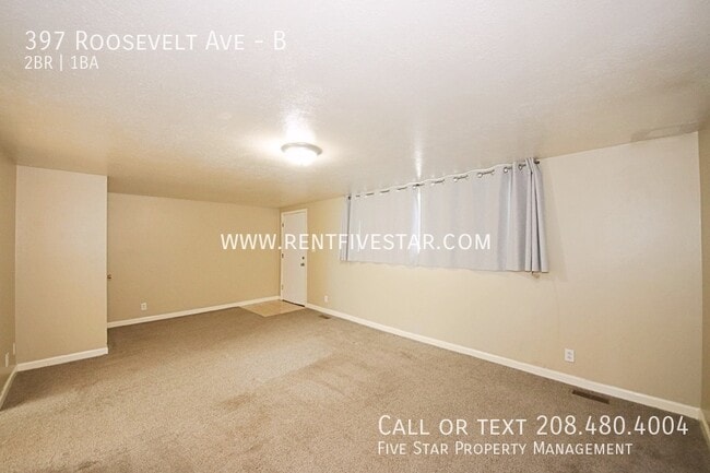 Photo - 397 Roosevelt Ave Unit B