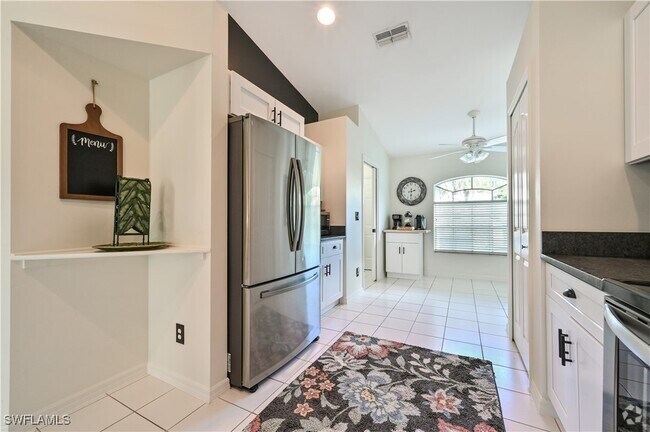 Building Photo - 5355 Whitten Dr Unit 90 Rental