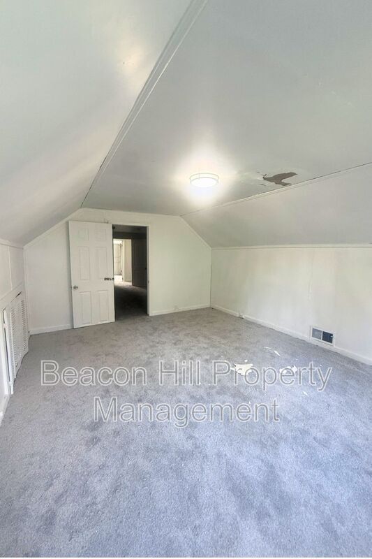 Photo - 6514 Fullerton Ave