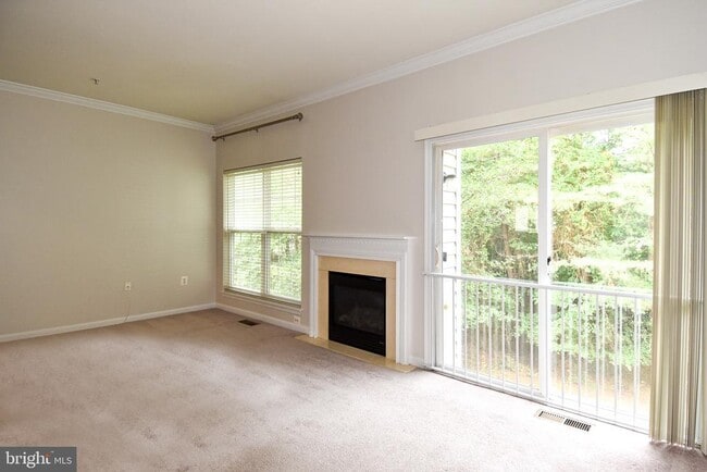 Building Photo - 15511 Kennett Square Way