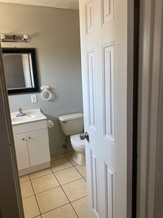 Photo - 3105 Carlisle St Unidad