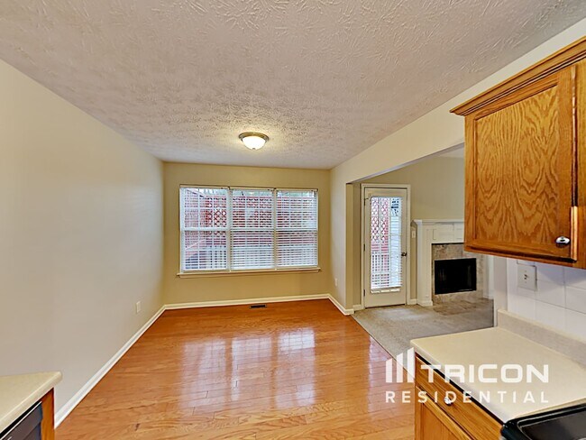 Photo - 108 Chartres St