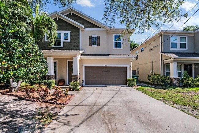 Building Photo - 3007 W Palmira Ave