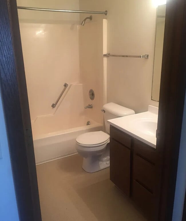 Photo - Scott Street Apartments-Fond du Lac