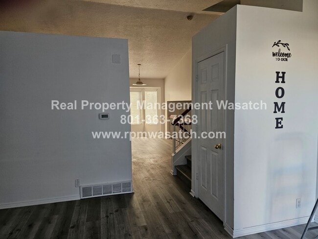Photo - Perfect Multi Level home in West Vally City Utah